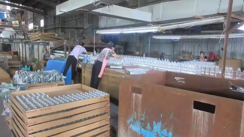 Shandong Rich Glass Products Co., Ltd Produktionslinie des Herstellers